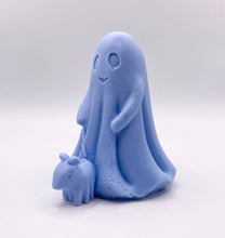 Load image into Gallery viewer, Ghost Walking Dog Vegan Soap
This charming soap features a friendly ghost out for a stroll with their loyal pup. Perfect for Halloween lovers or anyone who enjoys a touch of spooky decor. Made with gentle, skin-loving ingredients, it’s as fun to display as it is to use. A gift for ghost fans and dog lovers alike!
🎨 French Clay Colour Options:
• Pink Clay for a soft pink
• Charcoal for a grey tone
• Yellow Clay for a soft yellow shade
• Indigo Powder for a blue tone
• Red Clay for a rich dark