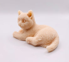 Load image into Gallery viewer, Handmade vegan soaps featuring a lazy cat, in beautiful eco friendly packaging. crafted with natural French clays, activated charcoal and essential oils. a eco-friendly, zero waste gift that’s cruelty-free, skin-nourishing, the perfect gift for cat lovers or for animal lovers. small business UK