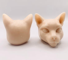 Load image into Gallery viewer, Siamese cat gift | cat lover gift | cat gift | pet gift | Siamese Cats Vegan Soap - Set of 2 - Gift Boxed
Our Siamese Cat soaps are the perfect blend of feline charm and luxurious self-care. Each set includes two beautifully handcrafted soaps, which capture the elegance of Siamese cats. These soaps are lovingly gift boxed in eco-friendly packaging. Eco conscious gifts
