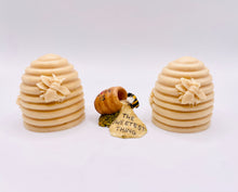 Load image into Gallery viewer, Handmade vegan hand soaps featuring a set of two honeycombs, gift boxed in beautiful eco friendly packaging. crafted with natural French clays, activated charcoal and essential oils. a eco-friendly, zero waste gift that’s cruelty-free, skin-nourishing, and perfect for animal lovers, bee lovers and teacher gifts.