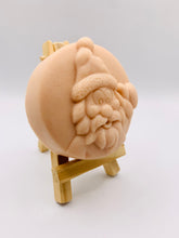 Load image into Gallery viewer, Handmade vegan traditional Santa Claus face shaped vegan soaps. crafted with natural French clays, activated charcoal and essential oils. a eco-friendly, zero waste gift that’s cruelty-free, skin-nourishing, and perfect for Christmas gifts, secret Santa and stocking fillers. Small business UK