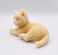 Load image into Gallery viewer, Handmade vegan soaps featuring a lazy cat, in beautiful eco friendly packaging. crafted with natural French clays, activated charcoal and essential oils. a eco-friendly, zero waste gift that’s cruelty-free, skin-nourishing, the perfect gift for cat lovers or for animal lovers. small business UK