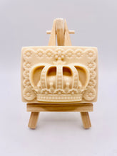 Load image into Gallery viewer, Handmade vegan soaps featuring a detailed crown. crafted with natural French clays, activated charcoal and essential oils. a eco-friendly, zero waste gift that’s cruelty-free, skin-nourishing, and perfect for royal décor gifts and Mother’s Day. small business UK elegantly wrapped in eco-friendly packaging.