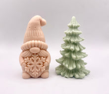 Load image into Gallery viewer, Handmade vegan snowdrop gnome and Christmas tree shaped vegan soaps gift boxed. crafted with natural French clays, activated charcoal and essential oils. a eco-friendly, zero waste gift that’s cruelty-free, skin-nourishing, and perfect for gifting. small business UK