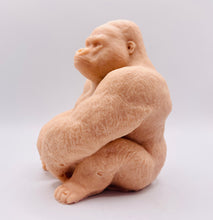 Load image into Gallery viewer, Handmade vegan soaps featuring a huge detailed gorilla soap gift boxed in beautiful eco friendly packaging crafted with natural French clays, activated charcoal and essential oils. a eco-friendly, zero waste gift that’s cruelty-free, skin-nourishing, and perfect for gorilla lovers, gifts for him and animal themed gifts. small business UK