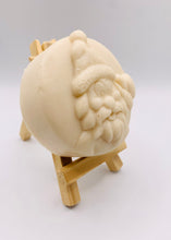 Load image into Gallery viewer, Handmade vegan traditional Santa Claus face shaped vegan soaps. crafted with natural French clays, activated charcoal and essential oils. a eco-friendly, zero waste gift that’s cruelty-free, skin-nourishing, and perfect for Christmas gifts, secret Santa and stocking fillers. Small business UK