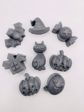 Load image into Gallery viewer, Spooky Soap Gift | Halloween Gift | Spooky Decor | Handmade vegan voodoo doll–shaped soap, 100g