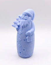 Load image into Gallery viewer, Handmade vegan Father Christmas and Christmas tree shaped vegan soaps. crafted with natural French clays, activated charcoal and essential oils. a eco-friendly, zero waste gift that’s cruelty-free, skin-nourishing.
Perfect for Christmas gifts, secret Santa and stocking fillers. Small business UK