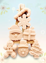 Load image into Gallery viewer, Handmade vegan Christmas shaped vegan soaps gift boxed. crafted with natural French clays, activated charcoal and essential oils. a eco-friendly, zero waste gift that’s cruelty-free, skin-nourishing, and perfect for gifting. small business UK