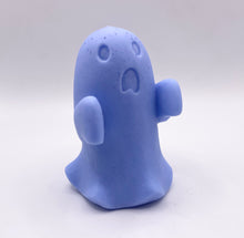 Load image into Gallery viewer, Handmade vegan soaps shaped as a cute ghost. crafted with natural French clays, activated charcoal and essential oils. a eco-friendly, zero waste gift that’s cruelty-free, skin-nourishing, and perfect for Halloween and gifting. Small Business UK
