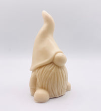 Load image into Gallery viewer, Handmade vegan soap featuring a chunky gnome packed in beautiful eco friendly packaging. crafted with natural French clays, activated charcoal and essential oils. a eco-friendly, zero waste gift that’s cruelty-free, skin-nourishing, and perfect for gnome lovers or animal themed gifts. Small business UK