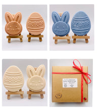 Load image into Gallery viewer, Easter Gift, Easter hamper, Eco conscious gifts, Easter Rabbit and Egg Vegan Soaps Set of 2 - Gift Boxed
Easter isn’t just about chocolate (though we love that too)! Treat your loved ones to something a little different this year with our handmade vegan, Easter Gift Set—because clean hands should be just as fun as sticky fingers!
Inside each beautifully gift boxed set, you’ll find:
✨ One Easter Egg Soap 60g
✨ One Easter Bunny Soap 60g