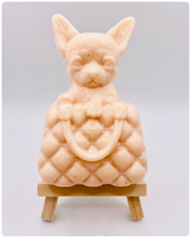 Load image into Gallery viewer, Handmade vegan soaps featuring a chihuahua peeping out of a handbag packaged in beautiful eco friendly packaging. crafted with natural French clays, activated charcoal and essential oils. a eco-friendly, zero waste gift thatās cruelty-free, skin-nourishing, the perfect gift for dog lovers or animal lovers. small business UK