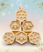 Load image into Gallery viewer, Bee & Honeycomb Vegan Soaps - Set of 6 - Gift Boxed in beautiful eco friendly packaging. Our set of six, bee and honeycomb design soaps are the bee's knees, made with natural clays and essential oils to make your skin buzz with happiness. Gift boxed in eco-friendly packaging, because saving the planet is sweeter than honey! Available in your choice of colour and essential oil: small business UK