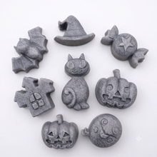 Load image into Gallery viewer, Handmade Spooky Mini Soap Set – Halloween Gift, Gothic Decor