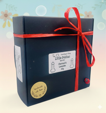 Load image into Gallery viewer, Mini penis shaped vegan soaps. Gift boxed.