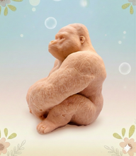 Load image into Gallery viewer, Handmade vegan soaps featuring a huge detailed gorilla soap gift boxed in beautiful eco friendly packaging crafted with natural French clays, activated charcoal and essential oils. a eco-friendly, zero waste gift that’s cruelty-free, skin-nourishing, and perfect for gorilla lovers, gifts for him and animal themed gifts. small business UK