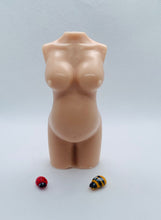 Load image into Gallery viewer, Baby Shower Gift | Mum to Be Gift | Baby Shower Favours | New Mum Gift | Pregnancy Gift | Handmade vegan pregnant lady–shaped soap, 100g, made with natural ingredients and essential oils, eco‑friendly packaging by Soap Simple Creations Etsy UK