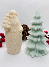 Load image into Gallery viewer, Santa &amp; Christmas Tree Soap Gift Set - 200g
