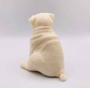 Sitting Pug 150g