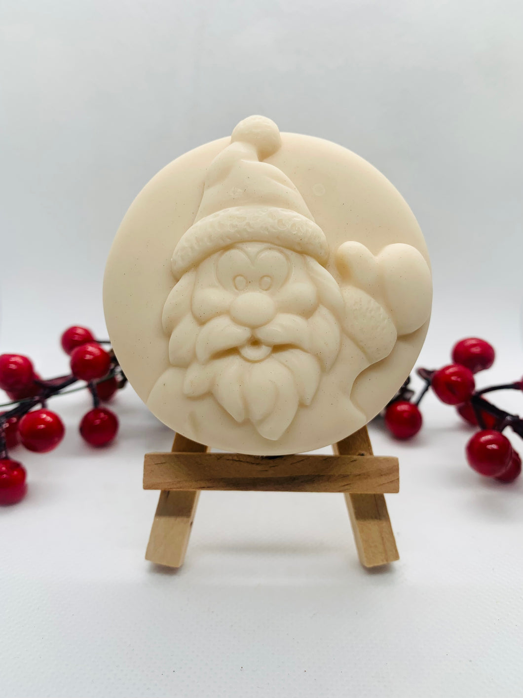 Waving Santa / Father Christmas Soap 100g