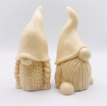 Load image into Gallery viewer, Mr &amp; Mrs Sugarplum The Gonk / Gnome 165g - Gift Boxed
