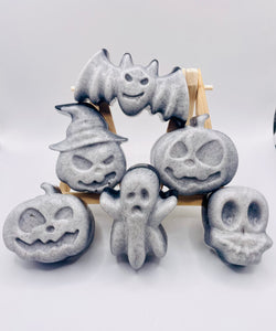 Halloween gift idea | Halloween party favours | pumpkin gift | skull gift | ghost gift | bat gift | witch gift | spooky season gift | witchy gift | witchcraft gift | Birthday gift, Christmas gift, Stocking filler, Secret Santa gift, Teacher gift, Thank you gift, New baby gift, Baby shower gift, Housewarming gift, Easter gift, Valentine’s Day gift, Mother’s Day gift, Father’s Day gift, Wedding gift, personalised gift, Anniversary gift, Thinking of you gift, Get well soon gift, Friendship gift,j