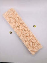 Load image into Gallery viewer, Busy Bee Full Soap Loaf 500g / 1kg.
