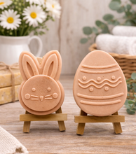 Load image into Gallery viewer, Easter rabbit and Easter Egg vegan soap gift set 
