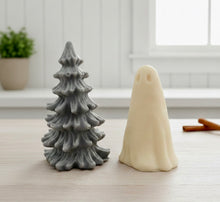 Load image into Gallery viewer, Ghost &amp; Christmas Tree Gift Set | Handmade Vegan Soap | Creepmas Gift | Spooky Decor UK
