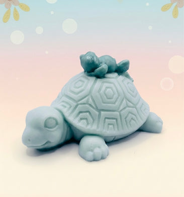 Turtle gift. Frog gift. Zero waste gift. Modern gift idea. Handmade home style. Slow and steady wins the race… especially when you’ve got a little frog friend catching a ride! 🐢💚 This adorable Turtle & Frog Soap is handmade with love, gentle on the skin and kind to the planet! Guaranteed to raise a smile every time you use it!!! 😃 

Perfect for nature lovers, animal fans, or anyone who enjoys a bit of fun in their self-care routine. These two are the ultimate bathroom buddies! 🌿✨