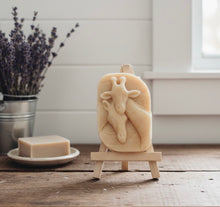 Load image into Gallery viewer, Giraffe Handmade Vegan Soap | Giraffe Gift | Wild Animal Theme Gift | Giraffe Decor UK
