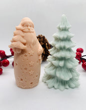 Load image into Gallery viewer, Santa &amp; Christmas Tree Soap Gift Set - 200g
