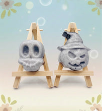 Load image into Gallery viewer, Spooky Halloween Gift Set. Handmade Charcoal Vegan Soap | Spooky Decor UK
