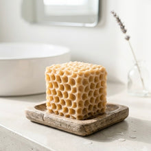 Load image into Gallery viewer, Honeycomb Vegan Soap Gift - Woodland Decor

