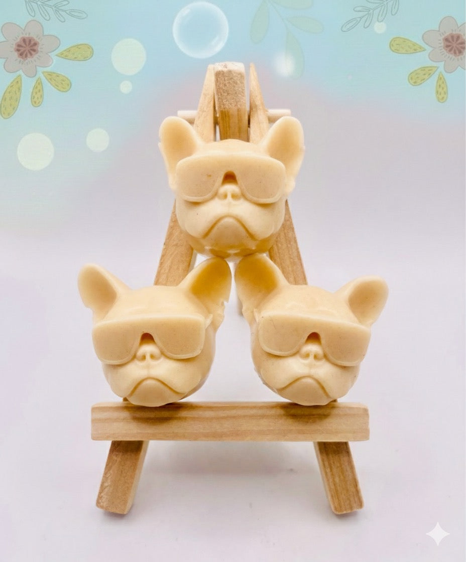 Handmade vegan soap featuring a set of french bulldog faces wearing sunglasses and gift boxed in beautiful eco friendly packaging. crafted with natural French clays, activated charcoal and essential oils. a eco-friendly, zero waste gift that’s cruelty-free, skin-nourishing, and perfect for frenchie owners, dog lovers and animal themed gifts. Small business UK