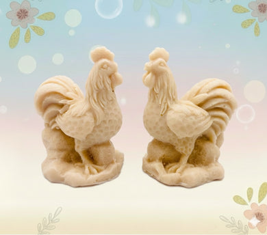 Handmade vegan soaps featuring a set of two cockerels gift boxed in beautiful eco friendly packaging. crafted with natural French clays, activated charcoal and essential oils. a eco-friendly, zero waste gift that’s cruelty-free, skin-nourishing, the perfect gift for chicken lovers or for animal lover gifts. small business UK