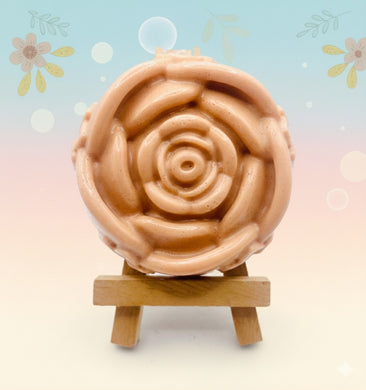 Handmade vegan soaps featuring a detailed rose flower. crafted with natural French clays, activated charcoal and essential oils. a eco-friendly, zero waste gift that’s cruelty-free, skin-nourishing, and perfect for friendship gifts and Mother’s Day. Small business UK