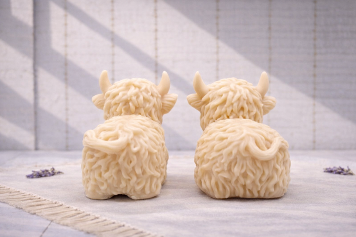 A pair of highly detailed handmade vegan Highland cow soaps by Soap Simple Creations. Set of two cow soaps gift boxed in ea eco friendly packaging. 