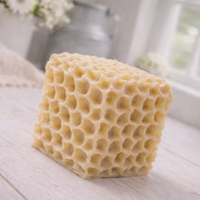 Load and play video in Gallery viewer, Honeycomb Vegan Soap Gift - Woodland Decor
