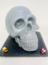Load image into Gallery viewer, Large Skull 300g
