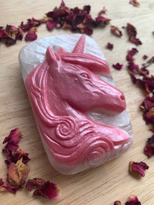 Magical Unicorn Handmade Soap 100g / Vegan / SLS free / Unicorn Gift / Unicorns / Novelty Animal Gift / Bathroom Decor 