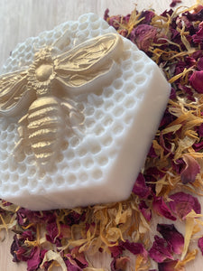 Queen Bee Soap 100g